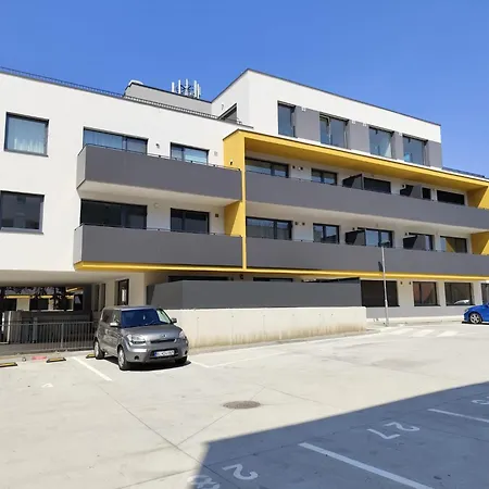 Apartmán 2 Apartment, New Building, Balcony, 208 *